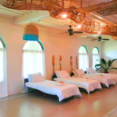 Tariza Beach Club Hotel di Malapatan