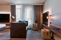 Moxy Frankfurt East Hotellit kohteessa 
