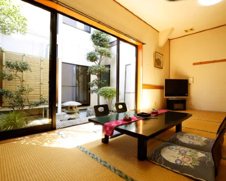 Katsushun-Lakeside Kotobiki  Inn Managed by Fish Wholesalers โรงแรมในเคียวตันโกะ