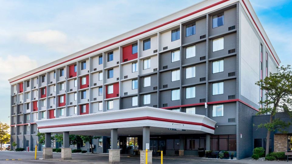 Best Western Plus Toronto Airport Hotel