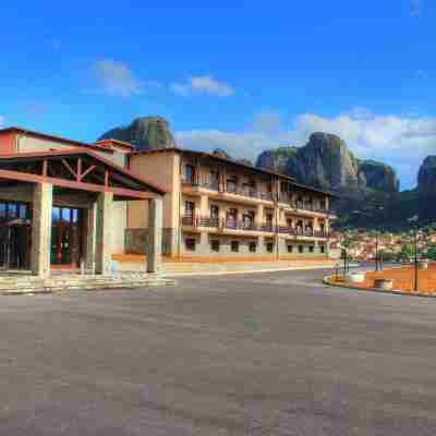 Grand Meteora Hotel Hotel Exterior