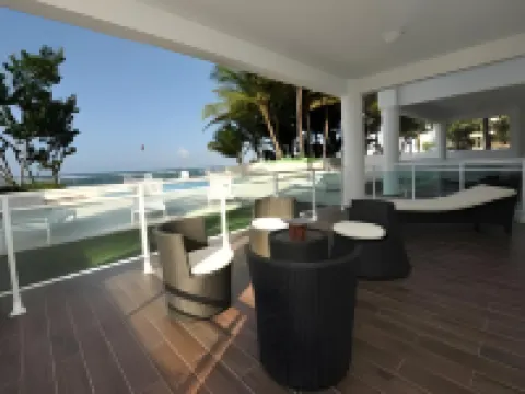 Watermark Luxury Oceanfront Residences