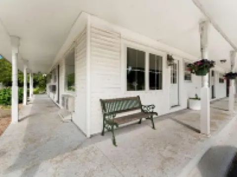 Americas Best Value Inn Stonington-Mystic Hotels in Stonington