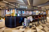 Moxy Luxembourg Airport Hotels in Schuttrange