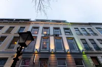 Hotel Unplugged