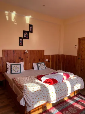 Mozo- Tree House Hostel