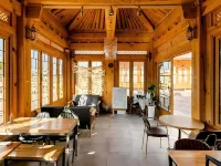 Gyeongju Ipsaedalseumeunal Hoteles cerca de Tumbas reales de Oreung