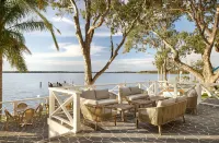 The Beachcomber Hotel & Resort, Ascend Hotel Collection Hotels in Toukley