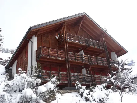 Fellenrüti 82 Отели рядом со станцией Engelberg Railway Station