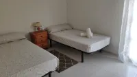 Two Bedroom Apartment on Front Line of the Beach - Apartments