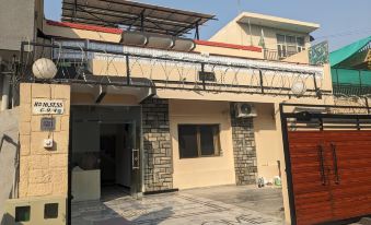 New Palace Guest House