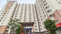Lily Room at Apartment Cibubur Village Hotel dekat Badminton Stadion Cipayung