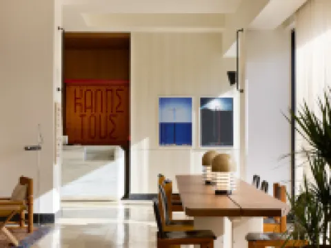 Ace Hotel and Swim Club Athens グリファダのホテル