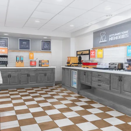 Hampton Inn & Suites Brookings