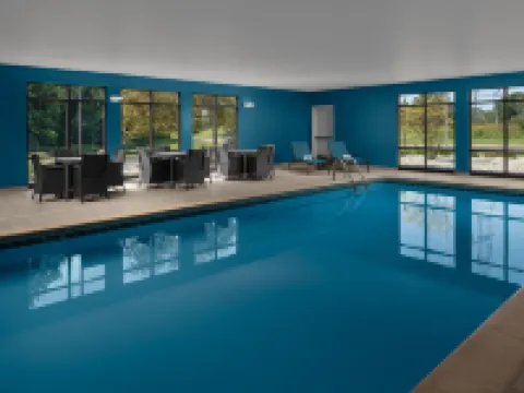 Hampton Inn & Suites Grand Rapids-Airport 28th Street Hotels in Cascade