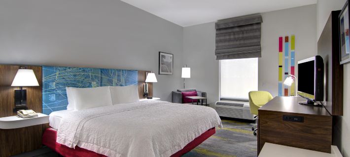 Hampton Inn Fayetteville Hotels in Washington County