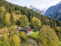 Chalet uf Duft
