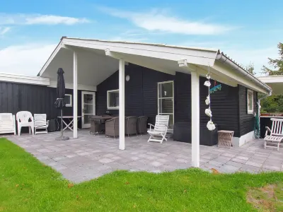 "Alda" - 300m from the Sea Hotels near Katholm Gods v/Marie Therese Collet