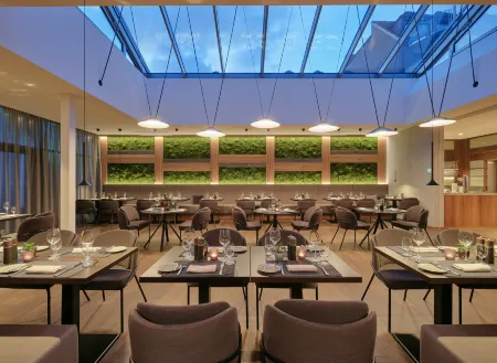 Kranz Parkhotel Отели в г. Ломар