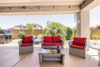 AZ Sun Palm Retreat w/optional Private Heated Pool