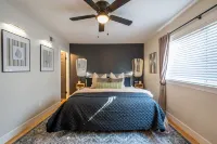 San Diego * Jacuzzi * Backyard Paradise Hotels near Express Factory Outlet