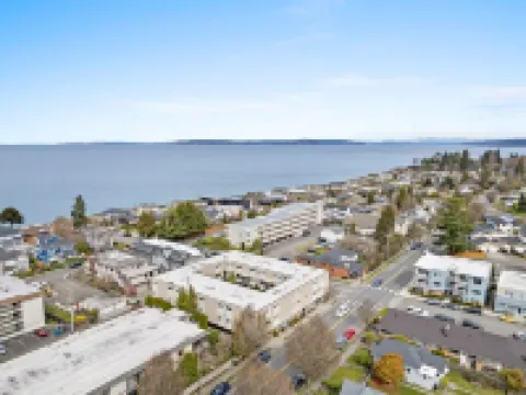 Experiencing Edmonds, In the Heart of it All! Hotels in Edmonds
