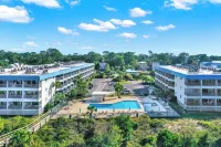 Savannah Beach & Racquet Club condo on North Beach 303B 泰碧島住宿飯店