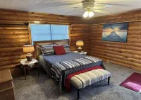 BEAUTIFUL WATERFRONT .  GNAT SCREENED BOATHOUSE AND AJOINING COVERED BOAT SLIPS Hotels in Jackson County