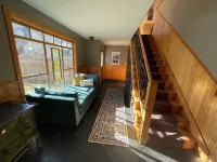 Gorgeous 3 Bed/3 Bath in Town of Crested Butte-Sleeps 10