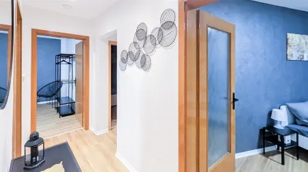 ALFA 4 rooms Apartment 8 persons Netflix WLAN