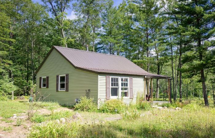 Cozy Cabin on Secluded Peninsula