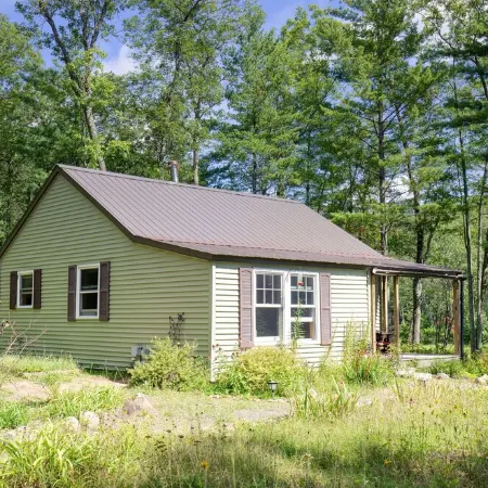 Cozy Cabin on Secluded Peninsula