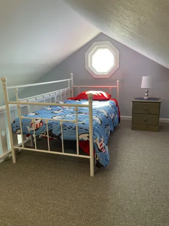 ROSE STAR COTTAGE at NUBBLE LIGHT Отели рядом с достопримечательностью «Лонг Сандс Бич»