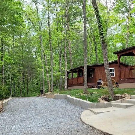 "Little Cabin in the Woods" - 5 miles from Dayton Boat Launch