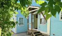 Traveler’s Den in Medford Hotels near Tufts University
