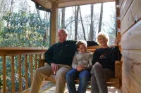 CompassCreekCabin - Luxury LogCabin on Rushing Creek