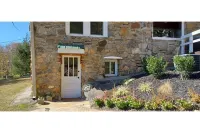 Cozy, stylish, country studio minutes from downtown Waynesville.