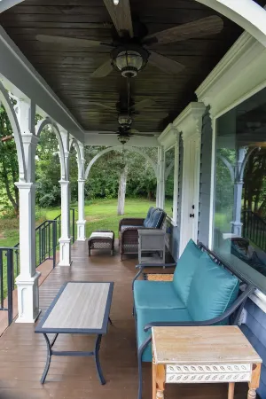 Farmhouse on the river!