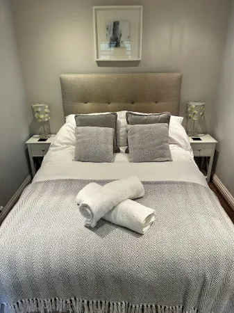 One bed cosy flat short walk  to Exeter centre Отели рядом со станцией Центральная железнодорожная станция Exeter