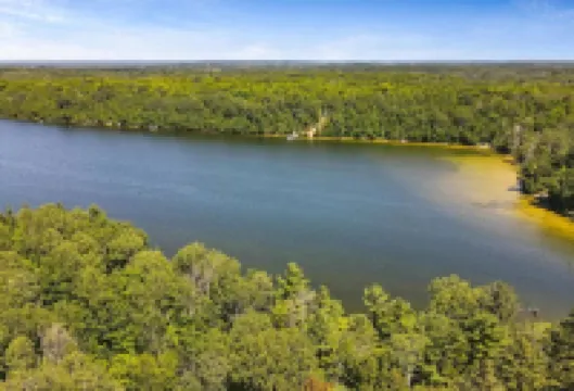 Peace on the Lake...close to Downtown Charlevoix