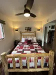 Vintage Cabin in Downtown Estes Park