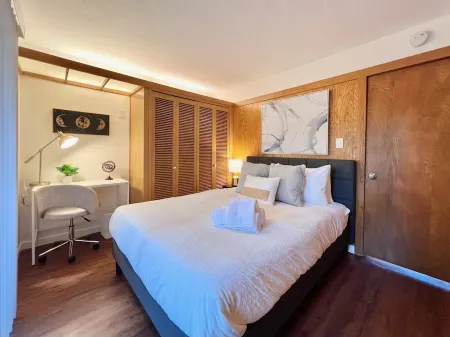 Cozy and quiet 2B/1b in Downtown