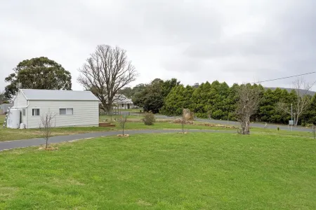 Luxury Tiny Home in Collector NSW