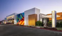 Luxurious 3BR Home + Game Room Near Disneyland & Beach