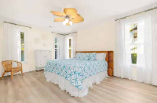 Pura Vida Villa: Luxury Coastal Retreat with Private Heated Pool