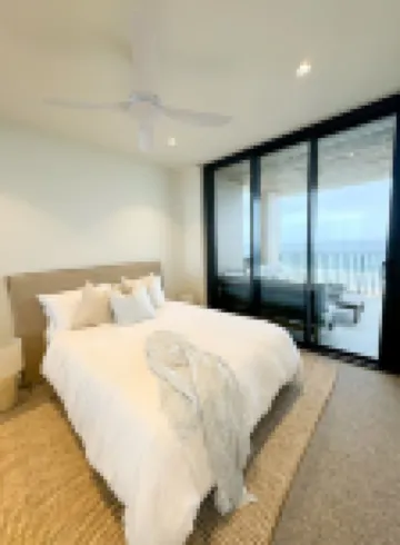 New Resort Style Ocean Front Apartment Palm Beach