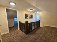 Cozy Home in Beautiful Berea: near Airport, IX Center, Parks, & Campus Ξενοδοχεία στην πόλη Berea