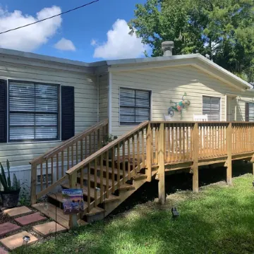 Waterfront Retreat on River with LG Dock Amazing Views & Wildlife