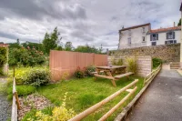 Gite Le Mistral 2/4 persons 6kms from the puy du fou park