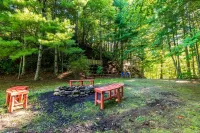 ❤ Cozy Log Cabin w/Stunning View! Waterfall, 3 Fireplaces, Arcade, Stocked!